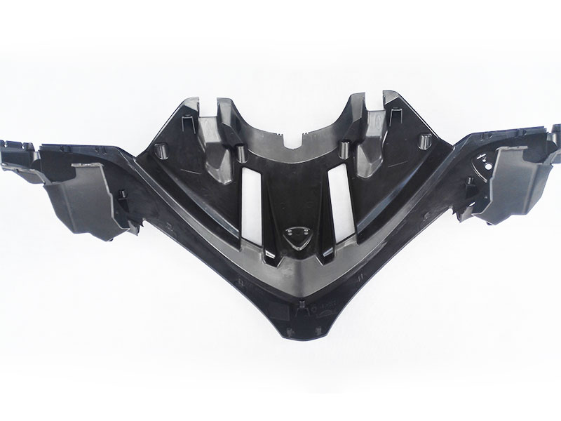Instrument front wallMoulding Under Screen